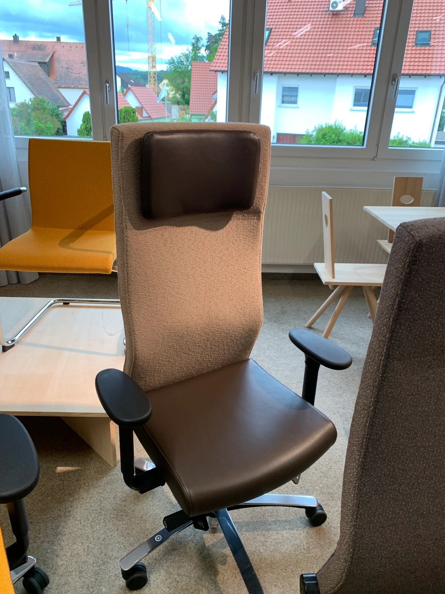 Bürostuhl